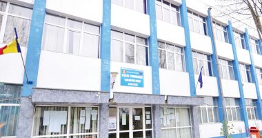 Stire din Cultură-Educație : Opriți "barda" Inspectoratului Școlar! "Nu mai avem nevoie de sport, de educație?"