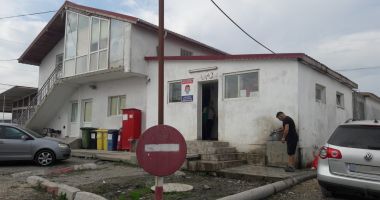 Comerţ ca în Evul Mediu la târgul de legume-fructe de pe varianta Constanţa-Ovidiu - 2