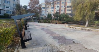Câtă degradare! Promenada de la "Mozaic", din Faleză Nord, plină de gropi! - 2