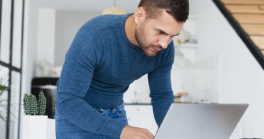 Agențiile de muncă, la concurență cu internetul. Minciuna câștigurilor rapide din reclame - 2