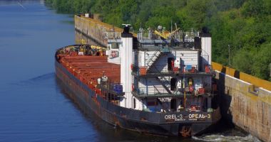 12 nave sub standard au fost reținute de inspectorii Autorității Navale Române - 2