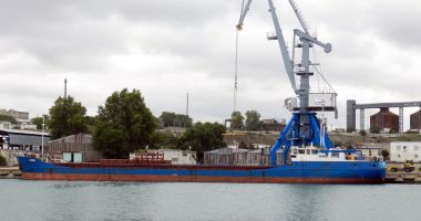Stire din Economie : 13 nave sub standard au fost reținute în porturile de la Marea Neagră, în ianuarie 2022