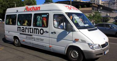 IMAGINI REVOLTĂTOARE / CÂT ÎI MAI TOLERĂM? Maxi-taxi: la limita obrăzniciei și a inconștienței! - 2