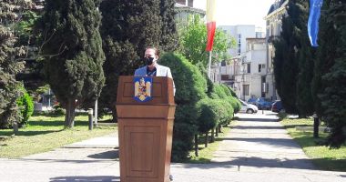 Premierul Florin Cîţu, mesaj de la Constanţa. „Deschiderea sezonului estival se va face în două etape” - 2