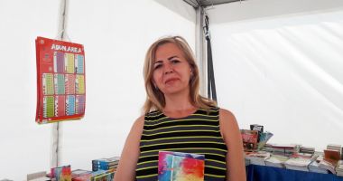 Turism cultural la malul mării. Piaţa Ovidiu vă aşteaptă la o cură de aerosoli şi o carte bună - 2