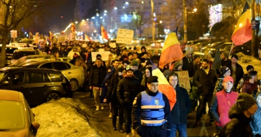 Cele mai mari proteste de la Revoluția din 1989! Peste jumătate de milion de români, în stradă! - 15