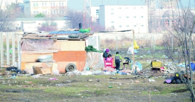 Mahalaua din inima Constanței. Locatarii sunt terorizați! - 13
