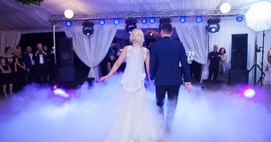 Liber la marile evenimente în familie. Patronii de restaurante, confuzi privind trierea invitaților - 2