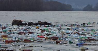 De ce nemții nu aruncă PET-urile la gunoi, iar românii o fac într-o veselie? - 2