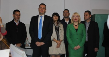 Stire din Politică-Administrație : Candidații USL Constanța și-au depus primii candidaturile