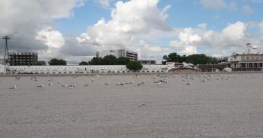 Este sau nu periculoasă intrarea în mare, la Mamaia? „Turiştii trebuie să fie atenţi când intră în apă” - 4