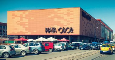 Stire din Social : "Academia comisarilor" le-a împărțit amenzi comercianților care atentează la sănătatea publică