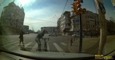 VIDEO. Accident cu semne de întrebare într-o intersecție intens circulată din Constanța - 2