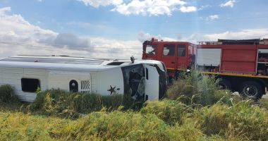 Stire din Eveniment : Zi însângerată pe șoselele Constanței: accidente pe bandă rulantă!