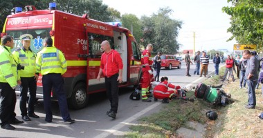 Stire din Eveniment : ATENȚIE, IMAGINI ȘOCANTE! Tragedie rutieră la Valu lui Traian