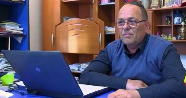 Stire din Politică-Administrație : Viceprimarul din Adamclisi, Ion Dumitru, rămâne loial partidului. "Eu întotdeauna am fost de dreapta"