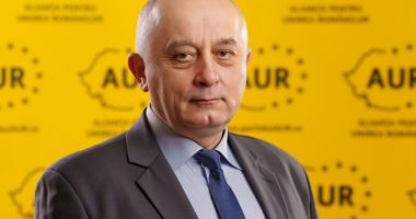 Stire din Politică-Administrație : Deputatul Dănuţ Aelenei a demisionat din grupul parlamentar AUR. "Am fost ameninţat de George Simion"