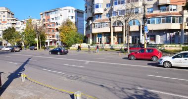 Agenţii economici, revoltaţi! „Unde parchează clienţii dacă se desfiinţează parcările?” - 2