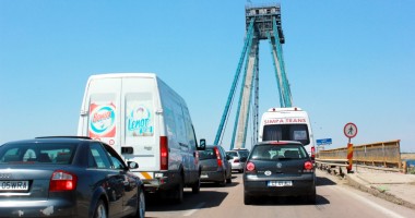 Stire din Eveniment : HAOS în sudul județului. Cum să faci de la Constanța la Mangalia 4 ore  cu mașina