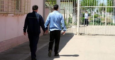 Stire din Eveniment : Ai fost condamnat? Iată cum poți reveni pe drumul cel bun