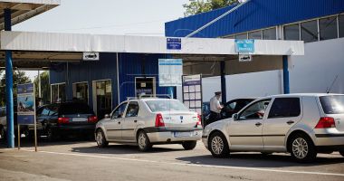 Stire din Economie : Amenzi de până la 50.000 de lei pentru cei care nu declară valuta la graniță