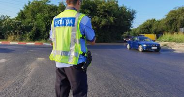 Angajări fără concurs. "Vom avea polițiști după modelul credite cu buletinul!" - 2