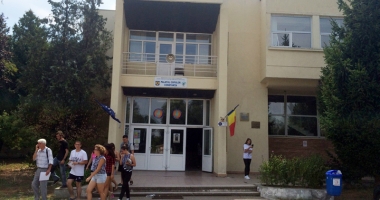 Stire din Cultură-Educație : De ce este interesat CJC de Palatul Copiilor? Ministerul Educației pune punctul pe "i". Miroase a afaceri imobiliare