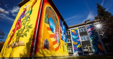 Stire din Cultură-Educație : "Picturi murale pentru creșe, școli și spitale", un proiect cultural bugetat de Primăria Constanța cu 500.000 de lei