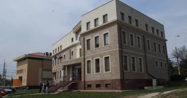 Stire din Eveniment : De ce nu se înghesuie nimeni  să preia șefia Baroului Constanța