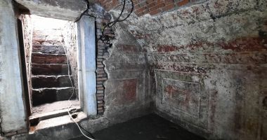 Comoara din curtea Colegiului "Mihai Eminescu", lăsată uitării! "Încercăm să o protejăm cum putem!" - 9