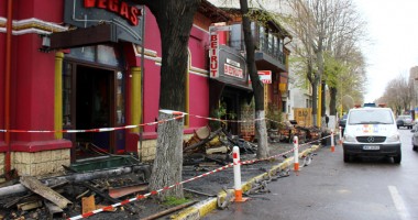 Stire din Eveniment : Cine este de vină pentru tragedia de la restaurantul Beirut?
