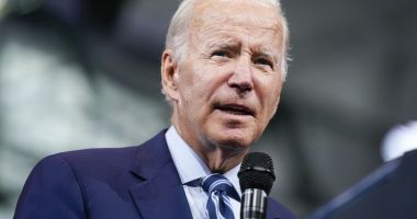 Stire din Actualitate : Biden vizitează Florida, devastată de uraganul Ian şi fief al unui adversar feroce