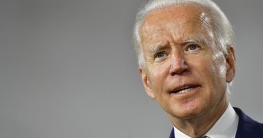 Stire din Actualitate : Joe Biden, în defensivă după o nouă descoperire de documente confidenţiale