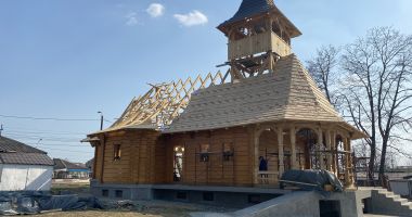 O nouă bisericuţă se ridică semeaţă, în zona Billa, din Constanţa - 2