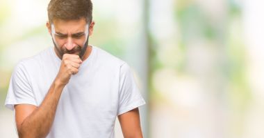 Bronșita include simptome precum febră, tuse şi secreţii nazale - 2