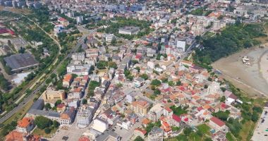 Stire din Politică-Administrație : Buget uriaş pentru dezvoltare, la Constanţa. „Ne bazăm pe banii din fondurile europene!”
