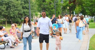 Bulevardul Tomis, pietonal în week-end. Dansuri, muzică, sport şi cărţi bune, în centrul municipiului - 2