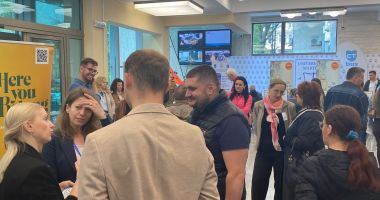 Stire din Social : Nu ratați Bursa locurilor de muncă! Peste 900 de posibilități de angajare, disponibile în Constanța