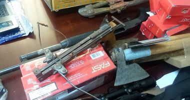 Stire din Eveniment : Arme, telefoane și mașini! "Cămara" Poliției Constanța, un real bazar