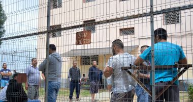 Stire din Eveniment : Mesajul deținuților, în contextul pandemiei: "Stați în casă, așa nu veți ajunge lângă noi!"