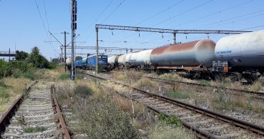Când vor circula trenurile cu cel puțin 60 de kilometri pe oră în România? Nici măcar ministrul transporturilor nu știe! - 5