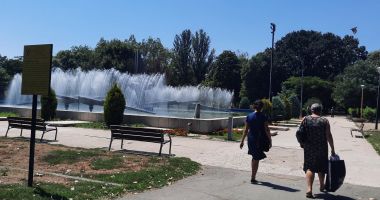 Constănţenii, perfuzaţi şi hidrataţi de ambulanţieri. Cei mai afectaţi sunt bătrânii - 3