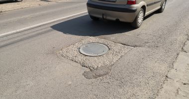 Capacele de canalizare, capcane pe străzile Constanței. Când vor fi aduse la nivelul asfaltului? - 2