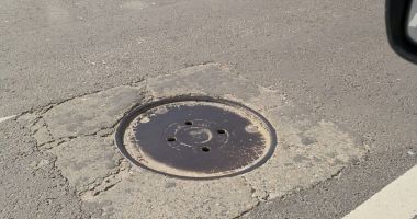 Cursă cu obstacole. Capacele de canalizare, pericolul de pe străzile Constanței - 4