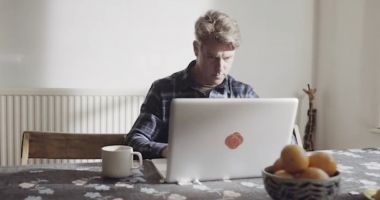 Anunţuri de angajare false! Atenţie la cei care vor să vă transforme în cărăuşi de bani! - 2