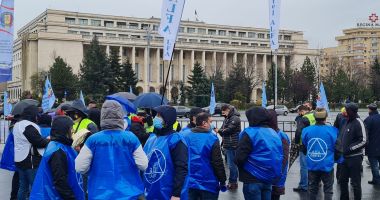Cartel Alfa acuză Guvernul că vrea să prelungească, pe șest, vârsta de pensionare - 2