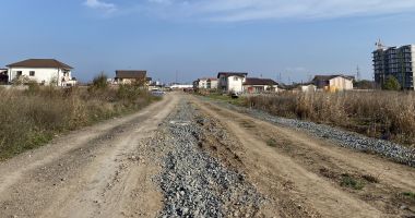 Stire din Social : Veşti bune pentru cartierul Veterani. Încep amenajarea şi asfaltarea străzilor