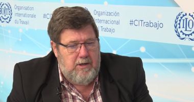 Câți ani vor fi interzise conflictele de muncă și înghețate negocierile salariale? - 2