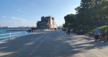 A treia vară în reparații. Cât va mai purta Cazinoul haine de șantier? - 4