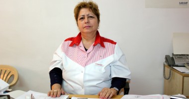 Stire din Sănătate : Ce este și cum se tratează "ochiul leneș"